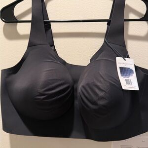 Elegant Black Scoop Bra